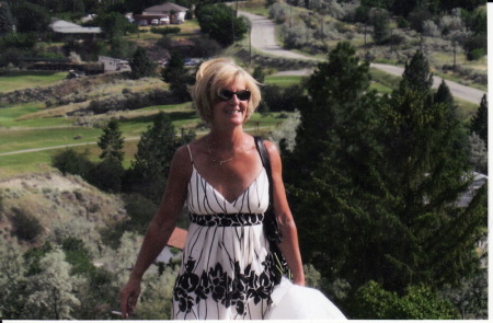 Sharon Simpson Photo 22