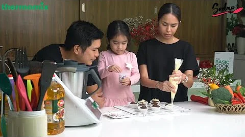 Raymond Foo Photo 24