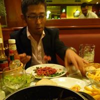 Hiroshi Iwai Photo 1