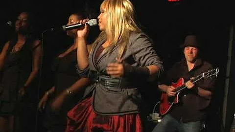 April Rucker Photo 24