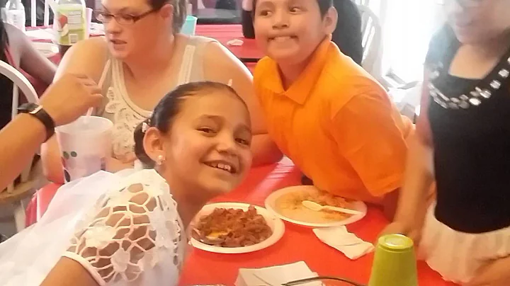 Mayra Arellano Photo 32