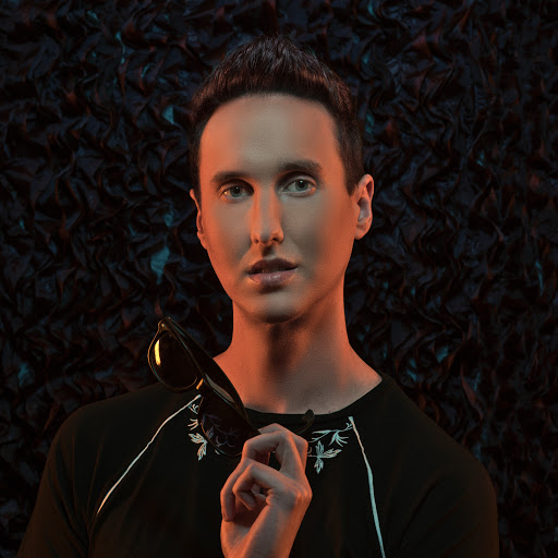Adam Renz Photo 8