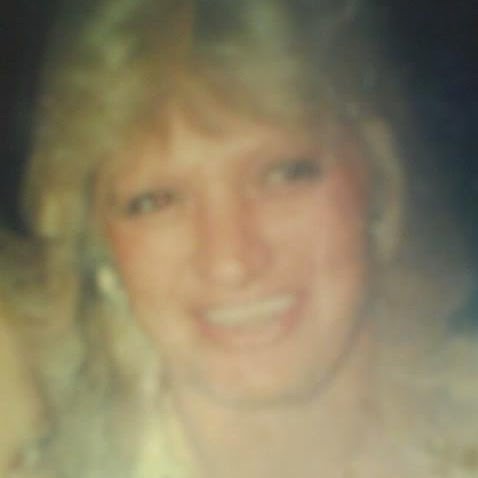 Gina Stevens Photo 13