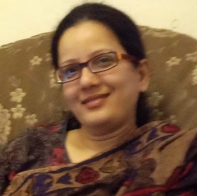 Azra Khan Photo 7