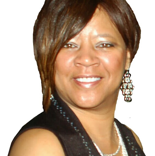 Saundra Mcintosh Photo 2