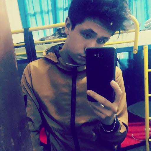 Edward Carlos Photo 14