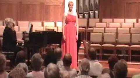 Elizabeth Wiley Photo 36