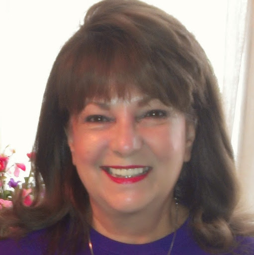 Ann Ashton Photo 11