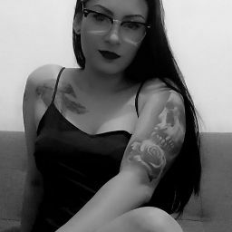 Alejandra Vega Photo 13