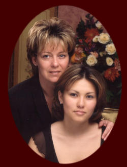Lynn Adams Photo 20