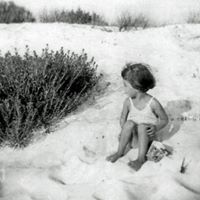Robin George Photo 8