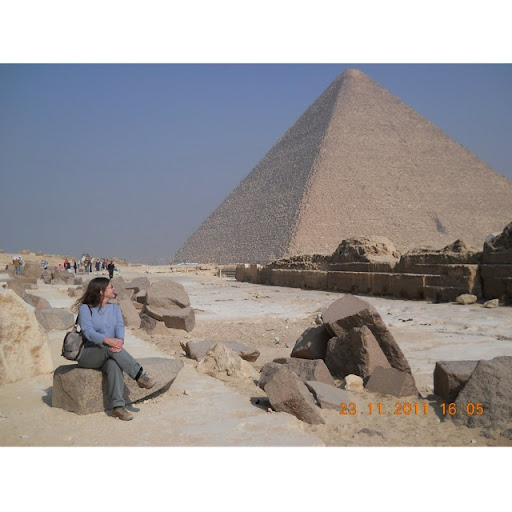 Sandra Doherty Photo 9