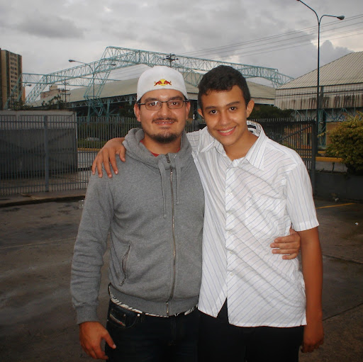 Emilio Montes Photo 12
