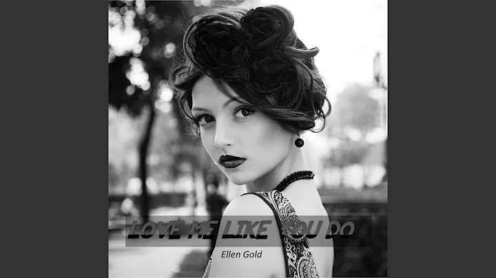 Ellen Gold Photo 19