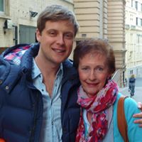 Cathie Roberts Photo 8