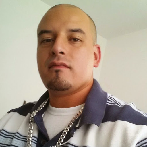 Michael Terrazas Photo 11