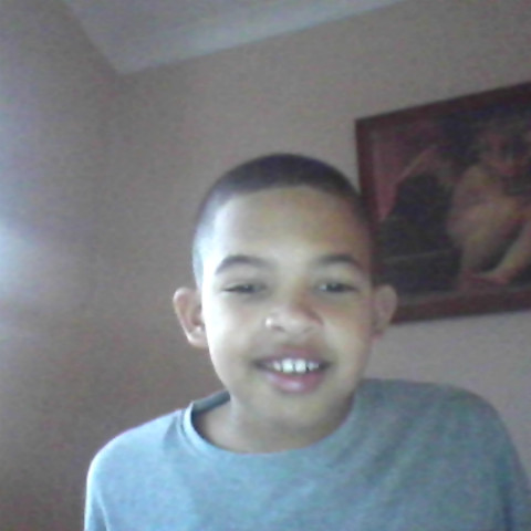 Oscar Simpson Photo 10