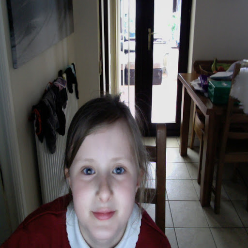 Libby Roberts Photo 15
