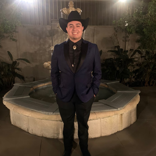 Samuel Gonzalez Photo 11