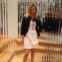 Caroline Bergin Photo 1