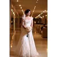 Andrea Field Photo 9