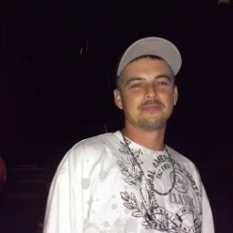 Josh Land Photo 10