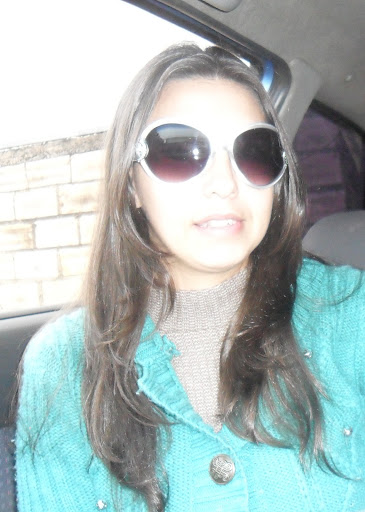 Josiane Ferreira Photo 13