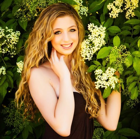 Savannah Johnson Photo 10