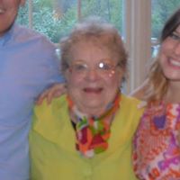 Gloria Ruth Photo 4