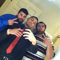 Andrew Montez Photo 7