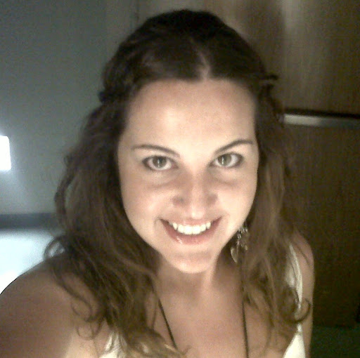 Julia Cabrera Photo 9
