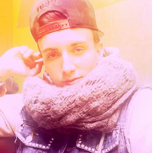 Samuel Drew Photo 14