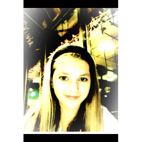 Isabelle Wilson Photo 12