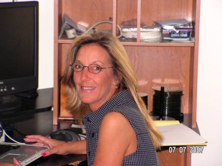 Donna Hight Photo 5