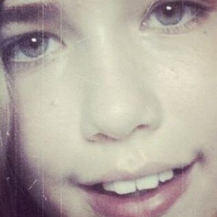 Julia Engstrom Photo 8