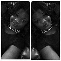 Stephanie Jenkins Photo 5