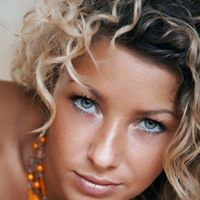 Natasha Roy Photo 8