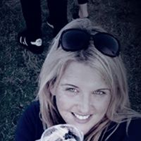Sarah Wainwright Photo 4