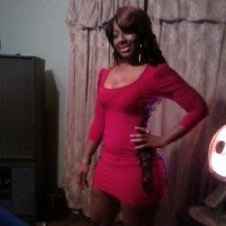 Nikki Blackwell Photo 15