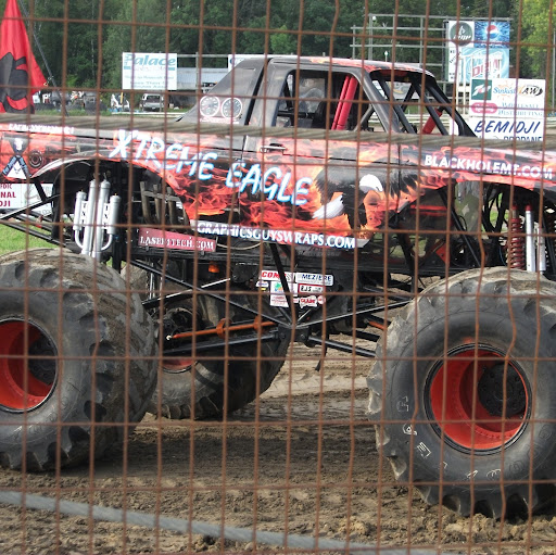 Dylan Weber Photo 4