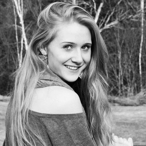 Josie Hudson Photo 10