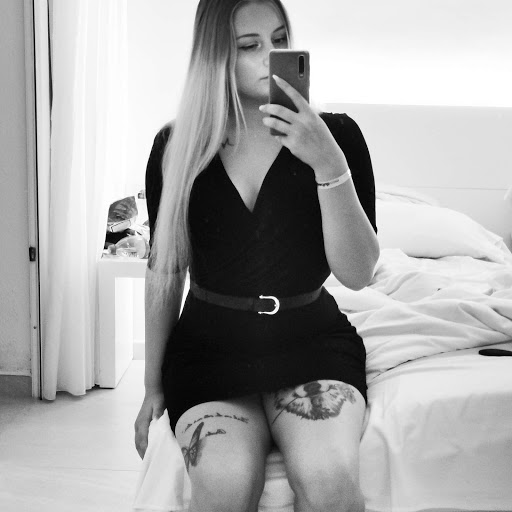 Sandra Persson Photo 12