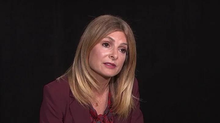 Lisa Weinstein Photo 31