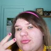 Amanda Lewis Photo 8