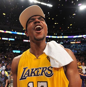 Andrew Bynum Photo 11