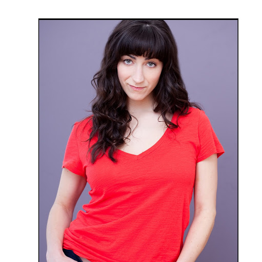 Katie Faris Photo 7