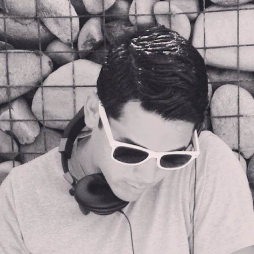 Timothy Ramos Photo 13