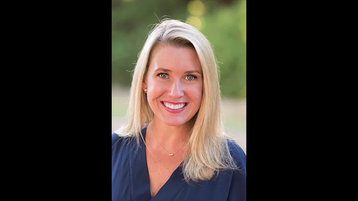 Amy Poore Photo 17