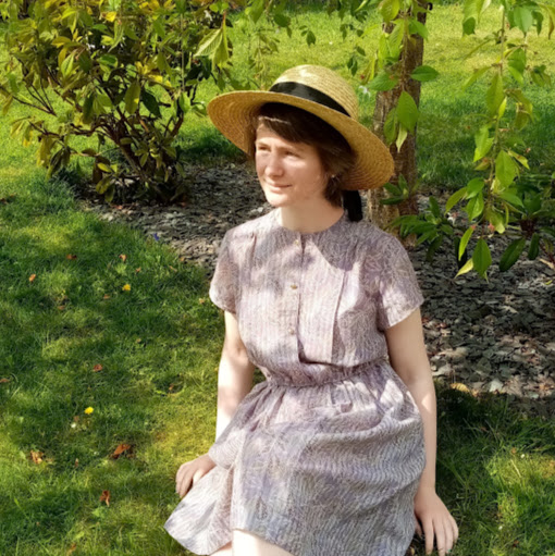 Leah Palmer Photo 11