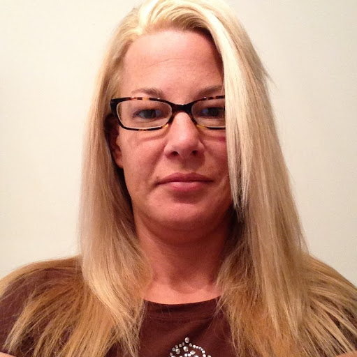 Mandy King Photo 13
